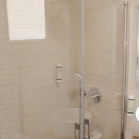 Reggiada House Bed & Breakfast