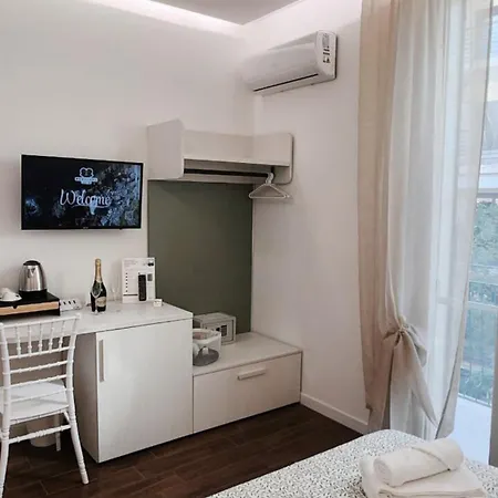 Reggiada House Bed & Breakfast 4*