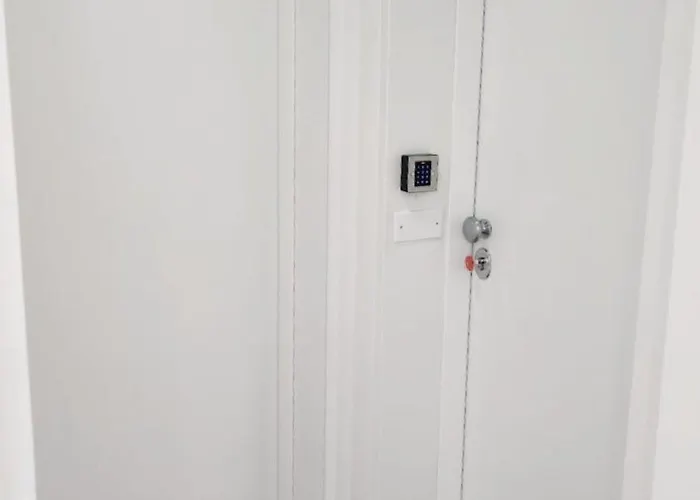 Reggiada House Oda ve Kahvaltı 4*